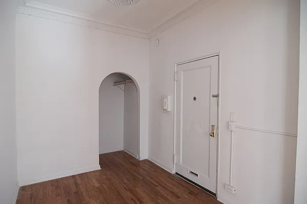 Rented by WAM Partners - William Moses Co. | media 1