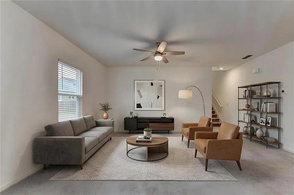 5 bed, 2.5 bath, 2302 sqft, $2,400 — Photo 4
