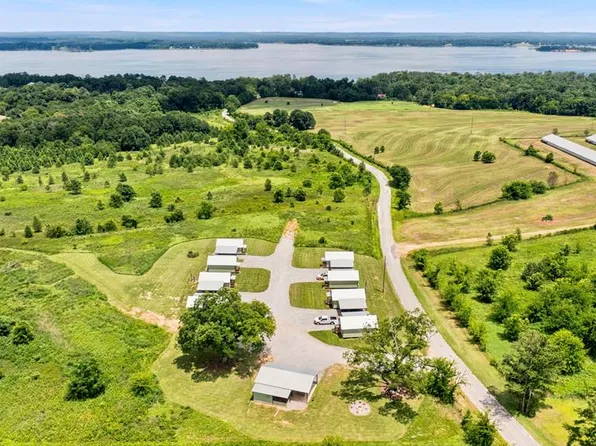 453 Sharon Dr, Abbeville, AL 36310