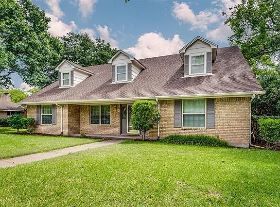 2nd image of 202 La Vista Dr