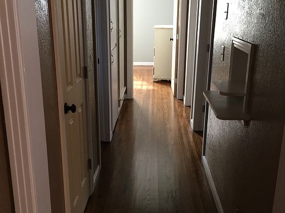 3rd image of 1719 S Lakewood Ave