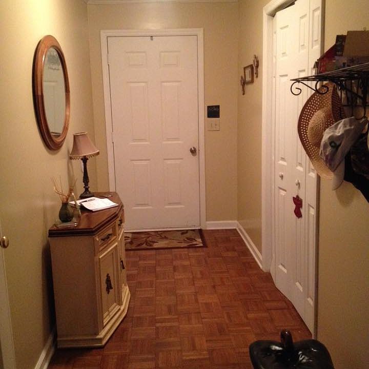 1st image of 121 Lincoln Ln