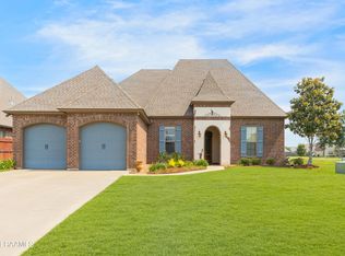 607 Birchview Dr, Broussard, LA 70518