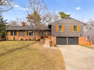 2314 W 74th St, Prairie Village, KS 66208