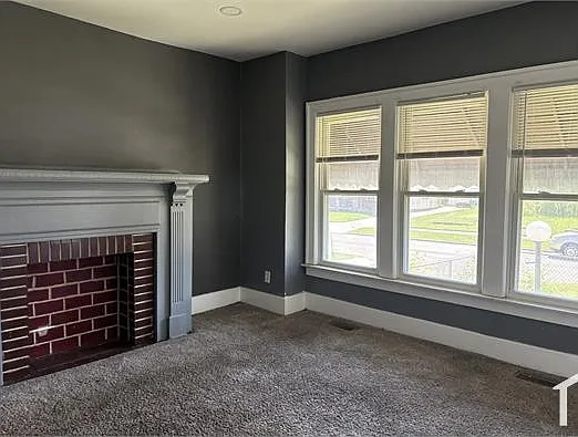2 bed, 1020 sqft, $1,000 — Photo 3