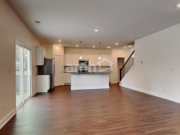 5th image of 576 Rivermist Dr