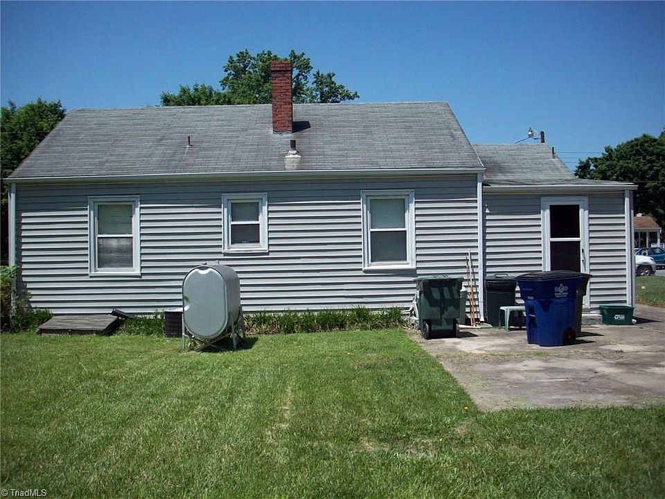 2nd image of 2409 Marble St