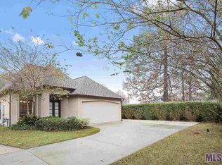 12853 Hidden Ridge Ct, Baton Rouge, LA 70816