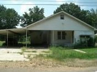 2224 Macon Ave, Camden, AR 71701