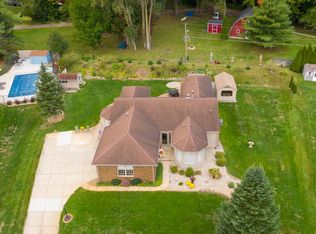 68073 Telegraph Ct, Lakeville, IN
