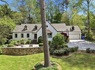 3975 Peachtree Dunwoody Rd NE, Atlanta, GA 30342