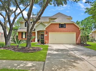 2822 Five Oaks Dr, Missouri City, TX 77459