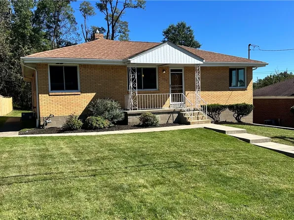 136 Richey Dr, Verona, PA 15147