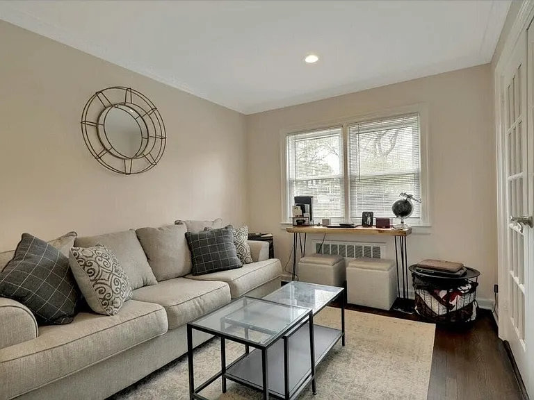 20 Gibson Ave #D2 — Photo 10