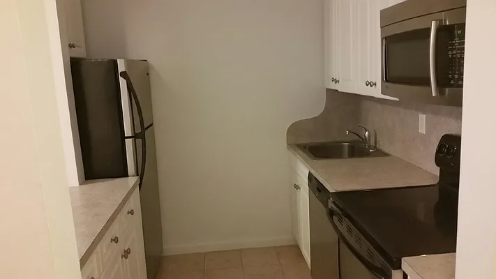 Rented by ARNOLD S GUMOWITZ, LREB | media 19