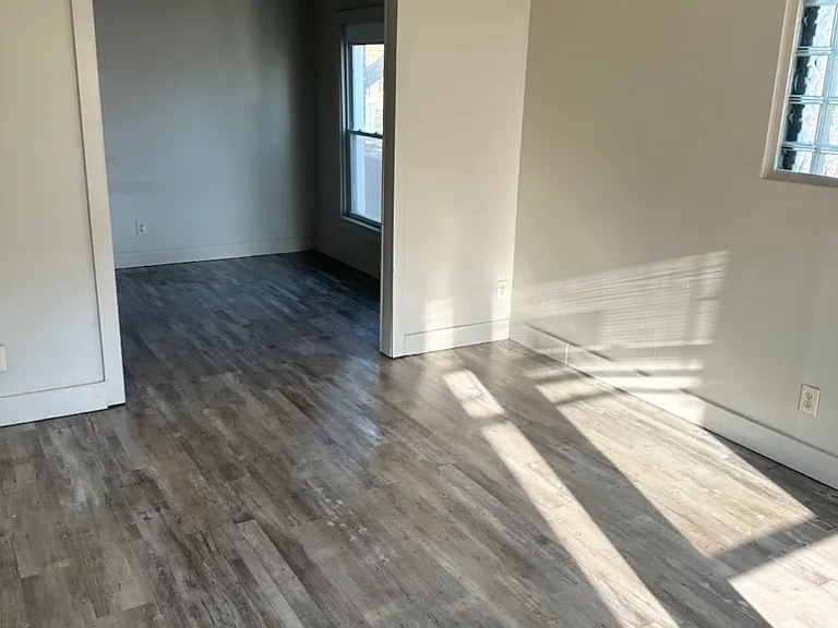 1050 Lakewood St #2 — Photo 8