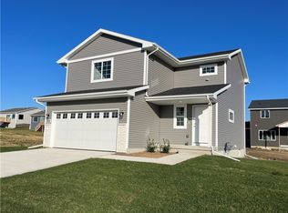 5347 Brook View Ave, Des Moines, IA 50317