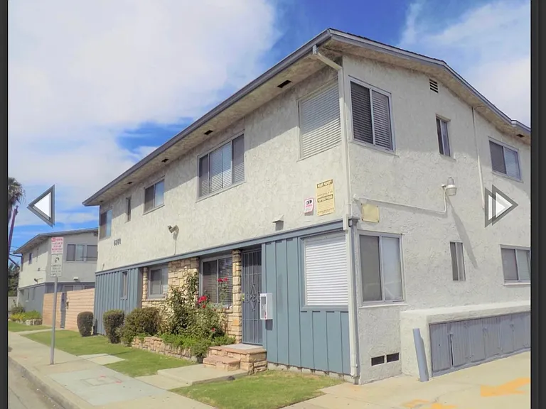 6290 Cherry Ave #4 — Photo 3