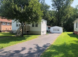 3208 Calvert Ave, Saint Louis, MO 63114