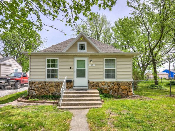 611 S Park Ave, Joplin, MO 64801
