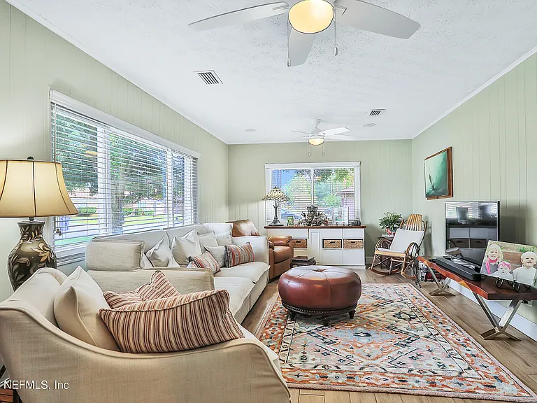 33 Sailfish Dr — Photo 4