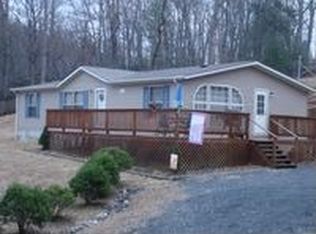 143 Hanging Rock Rd, Spruce Pine, NC 28777