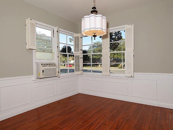 5th image of 2575 Granville Ave #2575