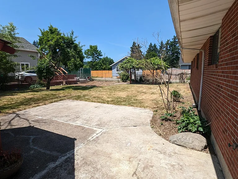 5109 SE 118th Ave — Photo 16