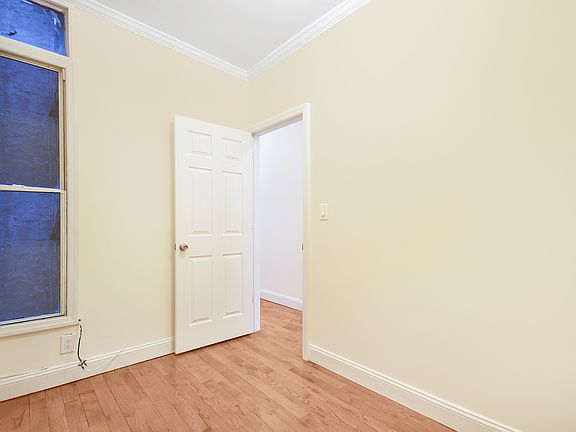 3rd image of 1273 1st Ave APT 9