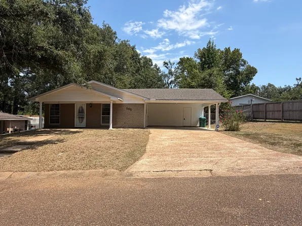 965 Windsor Rd, Grenada, MS 38901