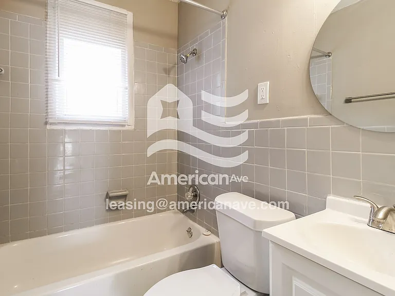 1617573_014_wm_-_bathroom_13575008.jpg