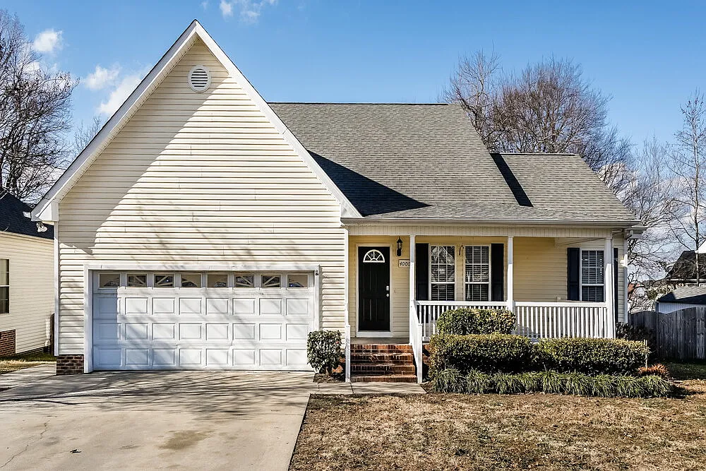 4 bed, 3.0 bath, 2200 sqft, $3,060 — Photo 1