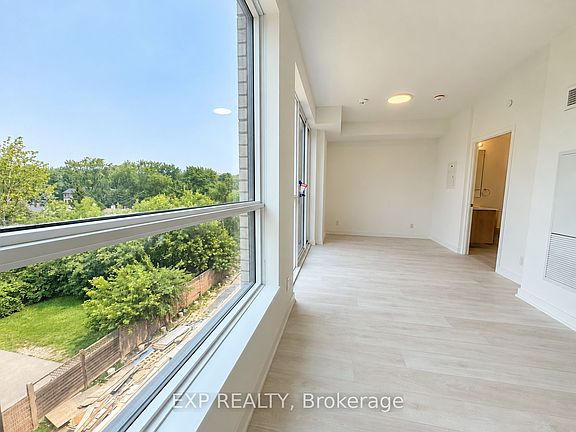 3rd image of 1381 Lakeshore Rd E #431
