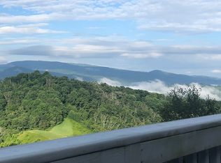 332 Incline Dr, Vilas, NC 28692