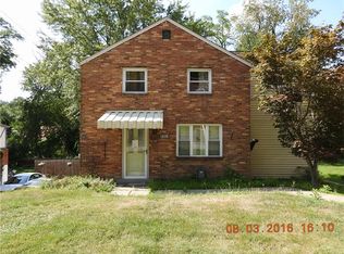 218 Macfarlane Dr, Pittsburgh, PA
