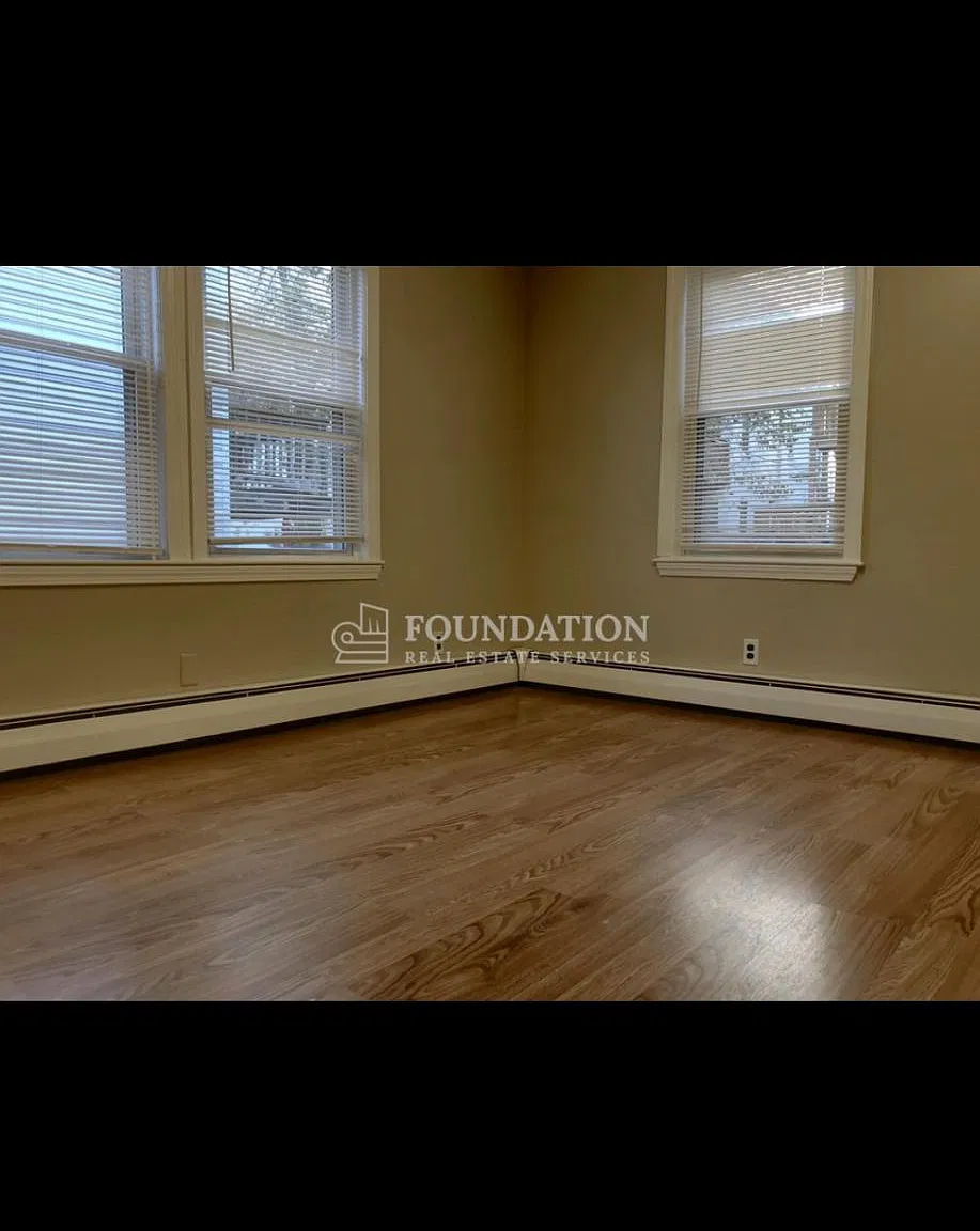 41 Gillooly Rd — Photo 4