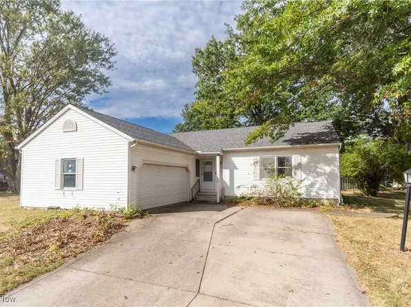 5712 Burns Rd, North Olmsted, OH 44070