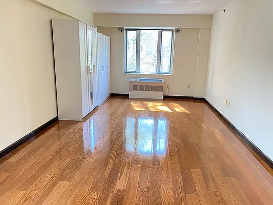 Rented by Winzone Realty Inc | media 1