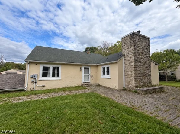 2 Melba Dr, Fredon Twp., NJ 07860