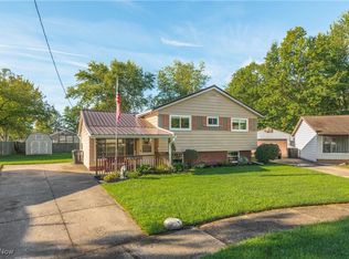 790 Finwood Ct, Elyria, OH