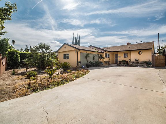 5th image of 7055 Teesdale Ave