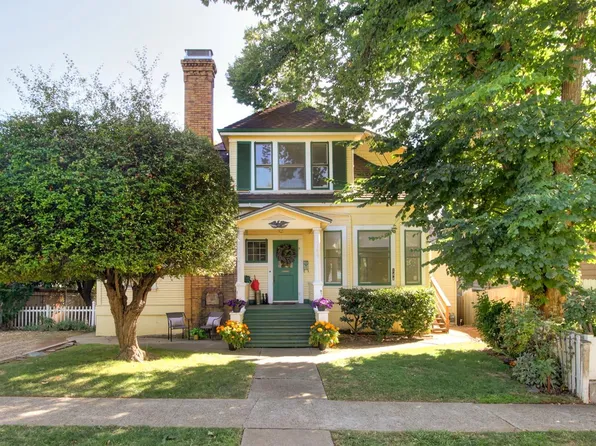 146 Finley St, Auburn, CA 95603