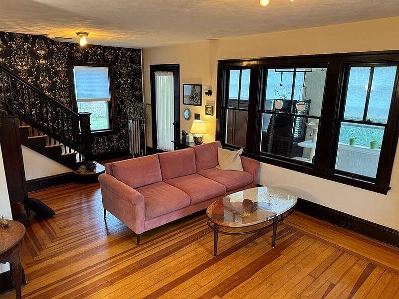 221 Wayland Ave, Cranston, RI 02920 Zillow