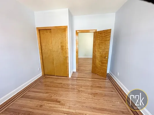 Rented by Realty 2000 Corp | media 7