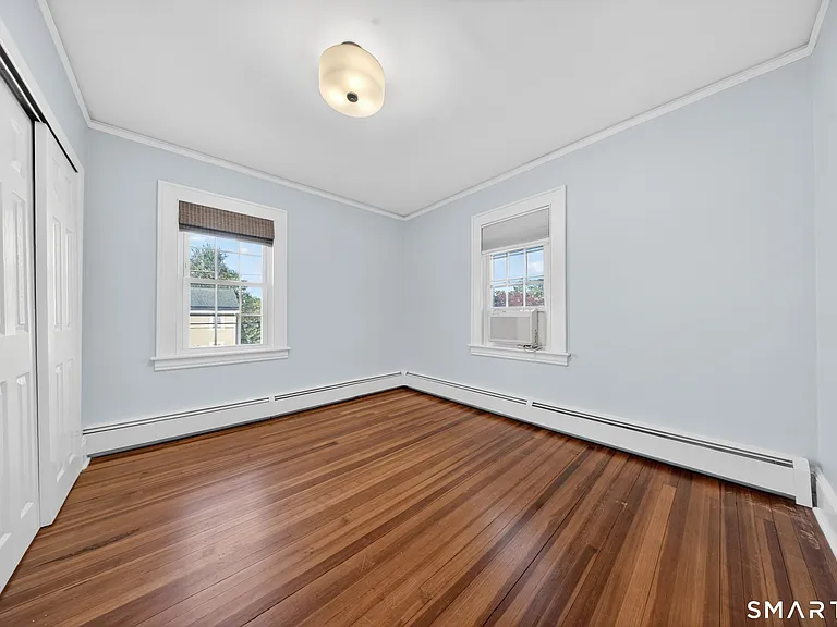 30 Noble St — Photo 23