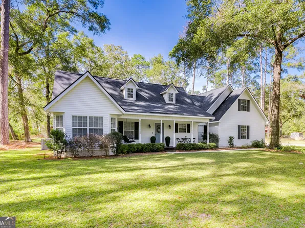 157 Old Lake Rd, Guyton, GA 31312