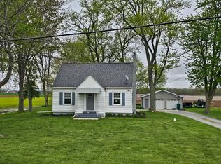 610 Michigan Rd, Lakeville, IN 46536