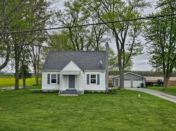 610 Michigan Rd, Lakeville, IN 46536