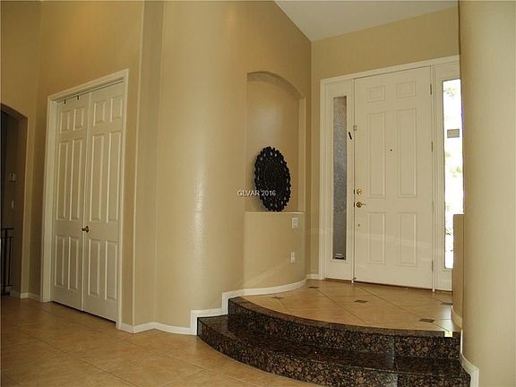 4th image of 5467 San Milano Ave