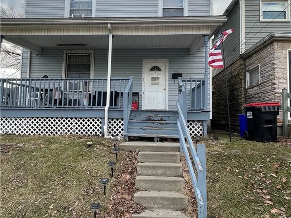 705 Blaine St, New Castle, PA 16101